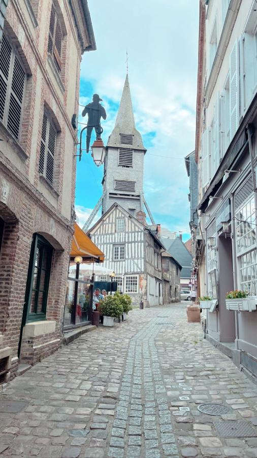 Le 8 Apartment Honfleur Bagian luar foto